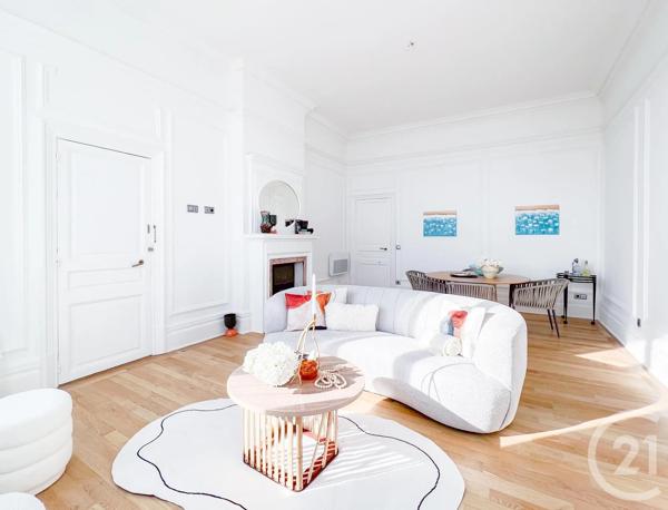 Appartement F3 à vendre  3 pièces - 102,38 m 2   BEAUSOLEIL  - 06