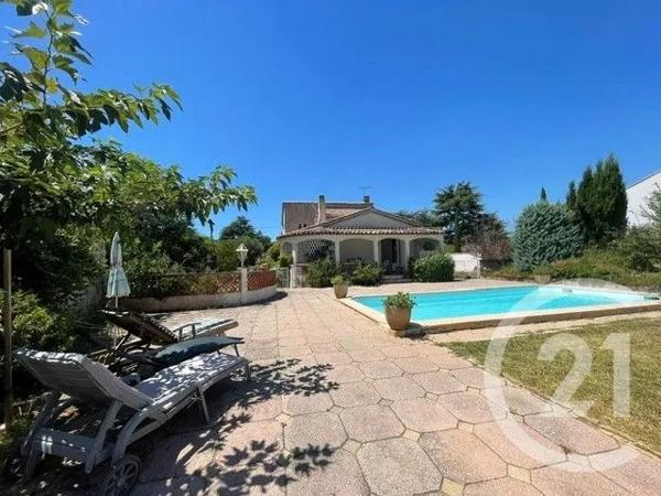 Maison à vendre  6 pièces - 118 m 2   LA SEYNE SUR MER  - 83