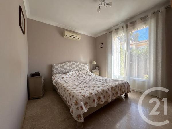 Maison à vendre  6 pièces - 118 m 2   LA SEYNE SUR MER  - 83