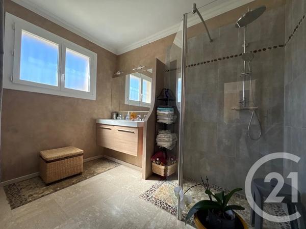 Maison à vendre  6 pièces - 118 m 2   LA SEYNE SUR MER  - 83