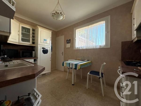 Maison à vendre  6 pièces - 118 m 2   LA SEYNE SUR MER  - 83
