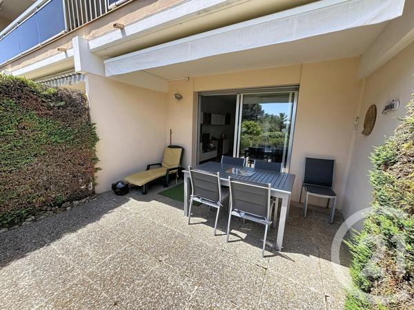 Appartement T3 à vendre  3 pièces - 57,83 m 2   CAVALAIRE SUR MER  - 83