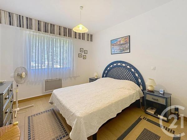 Appartement T3 à vendre  3 pièces - 57,83 m 2   CAVALAIRE SUR MER  - 83