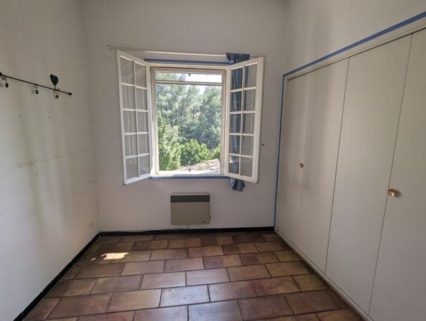 Maison de village avec terrasse et cave, 3 chambres