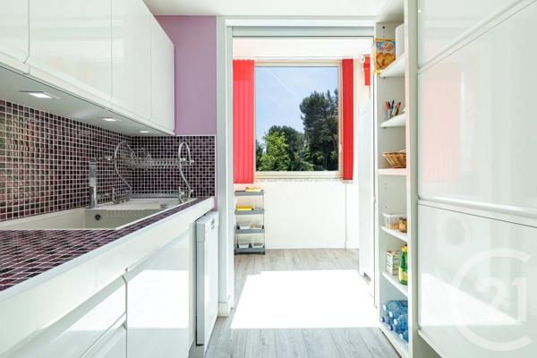 Appartement F4 à vendre  4 pièces - 94,74 m 2   NICE  - 06