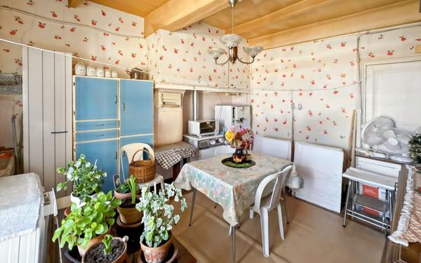 Immeuble à vendre    2 pièces • 460 m2 Béziers