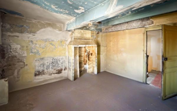 Immeuble à vendre    2 pièces • 460 m2 Béziers