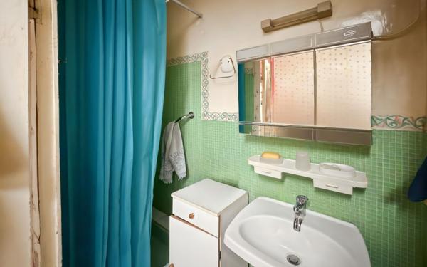 Immeuble à vendre    2 pièces • 460 m2 Béziers