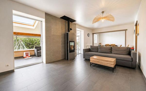 Maison à vendre    4 pièces • 144 m2 Veigy-Foncenex
