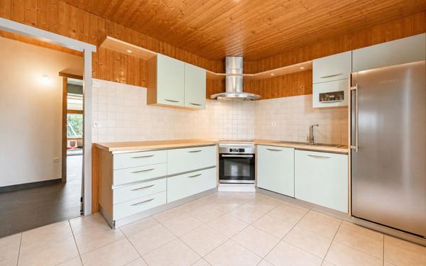 Maison à vendre    4 pièces • 144 m2 Veigy-Foncenex