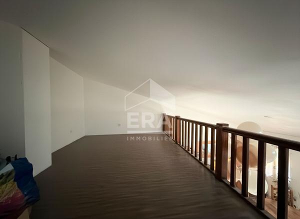 À VENDRE EN EXCLUSIVITÉ 84120 PERTUIS MAISON DE VILLAGE 4 PIÈCES D'ENVIRON 83 M² AVEC PANNEAUX SOLAIRES.