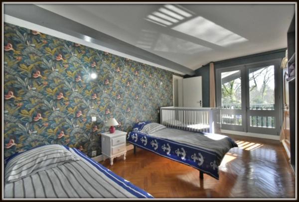 PROCHE MONT DE MARSAN ( 20 mn côté OUEST ) - MAGNIFIQUE VILLA LANDAISE de 266 m2 - 7 CHAMBRES