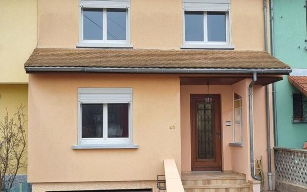 Maison à louer    5 pièces •  Bischheim