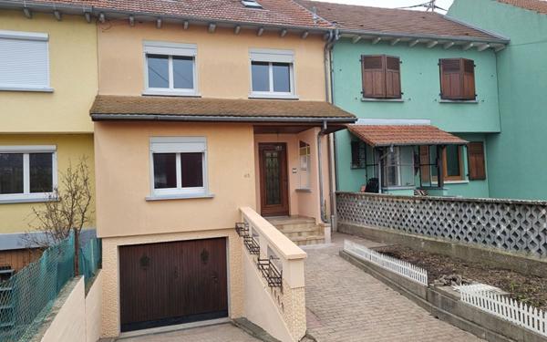 Maison à louer    5 pièces •  Bischheim