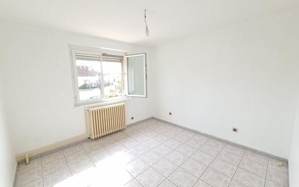 Maison à louer    5 pièces •  Bischheim