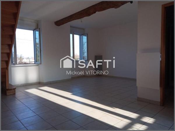 T3 avec jardin, box, cave, place de parking et fibre optique