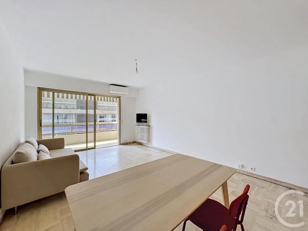 Appartement F3 à vendre  3 pièces - 80 m 2   CANNES  - 06