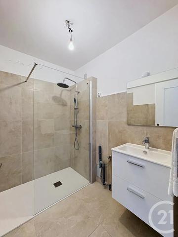 Appartement F3 à vendre  3 pièces - 80 m 2   CANNES  - 06