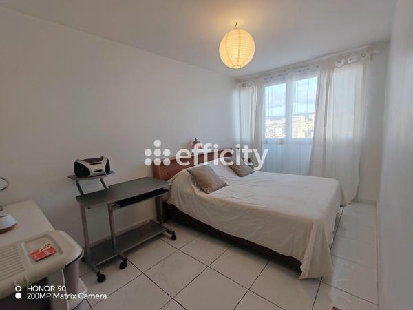 Appartement
         4 pièces
        - 72 m² Exclusivité 85 000 € *