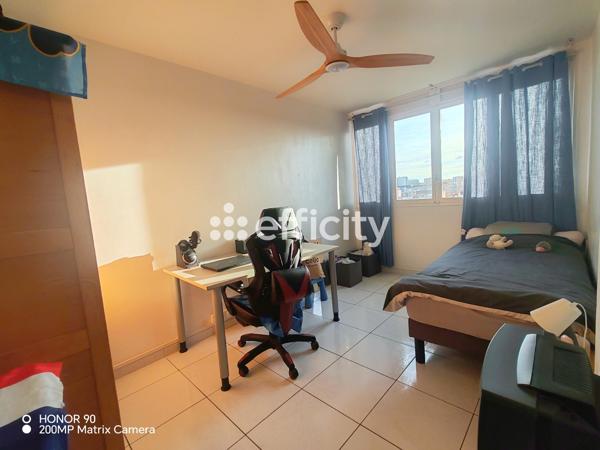 Appartement
         4 pièces
        - 72 m² Exclusivité 85 000 € *
