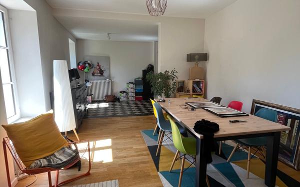 Maison à louer    5 pièces •  Caluire-et-Cuire