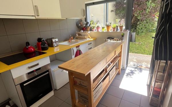 Maison à louer    5 pièces •  Caluire-et-Cuire