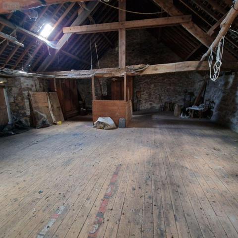 Ferme à vendre à Villaines-la-Juhel en Mayenne (53700), ref : 12725/714