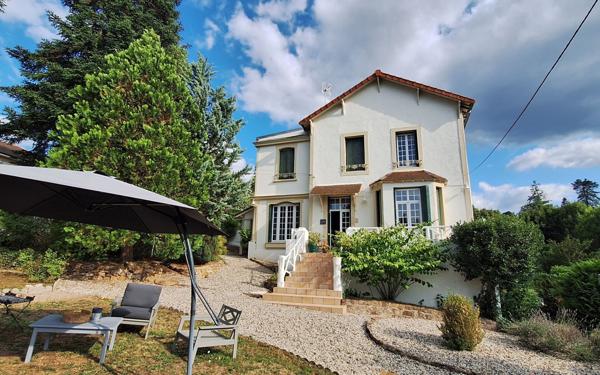 Maison à vendre    6 pièces • 142,09 m2 Néris-les-Bains