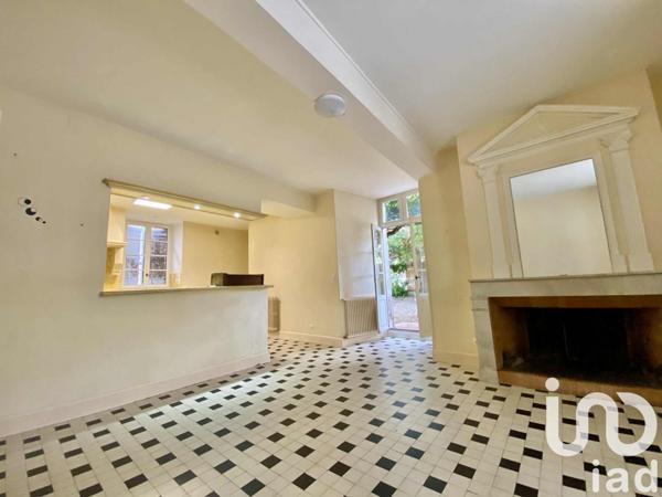 Maison à vendre 10 pièces 300 m² Aiguillon