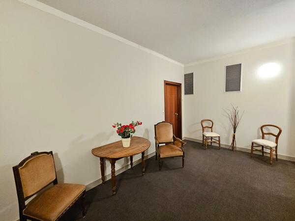 Puteaux : Dernier étage Terrasse, Appartement 3 /4 Pièces de 94 m² avec cave et Parking