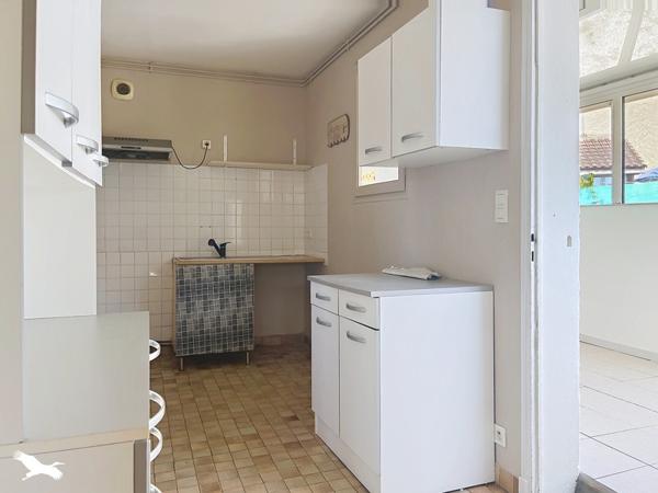 Maison à vendre 835 000 € Puy-l'Évêque 40 p 600 m² DPE D