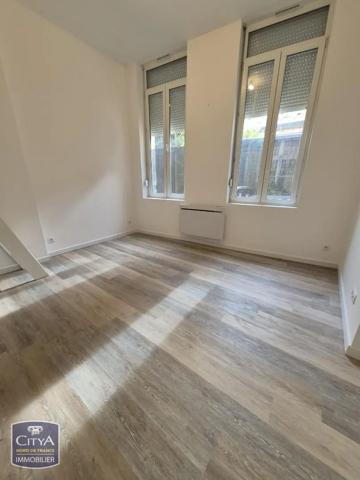 Appartement à louer 1 pièce 17.7m² Cambrai (59400)