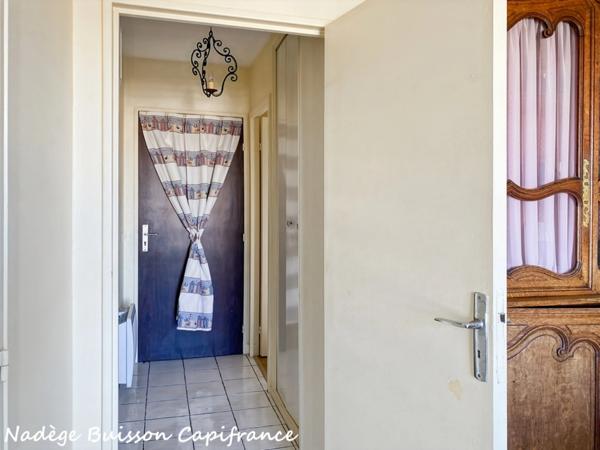 À Vendre – Appartement Meublé avec Vue Dégagée – Houlgate