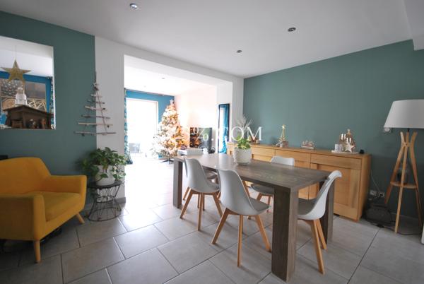 Maison 4 pièces 95 m2 Stationnement comines (59560)