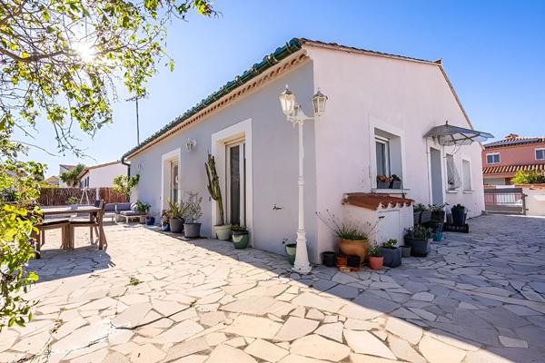 Plain-pied lumineux avec jardin paisible