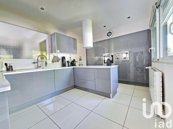 Maison 7 pièces de 190 m² à Corneilla-la-Rivière (66550)