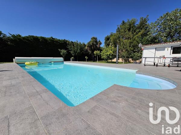 Maison 7 pièces de 190 m² à Corneilla-la-Rivière (66550)