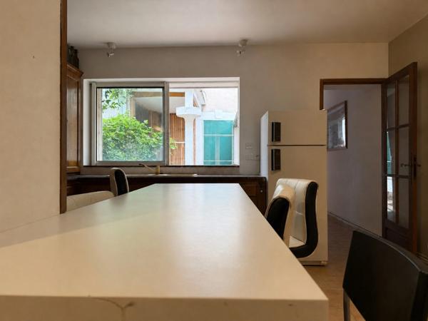 Demeure de caractère au cœur de Lézignan-Corbières avec patio privatif – 217 m² habitables