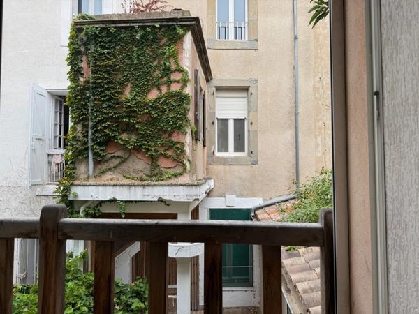 Demeure de caractère au cœur de Lézignan-Corbières avec patio privatif – 217 m² habitables