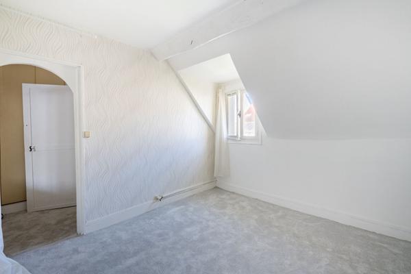 MAGNIFIQUE MAISON HYPER-CENTRE PONTOISE !