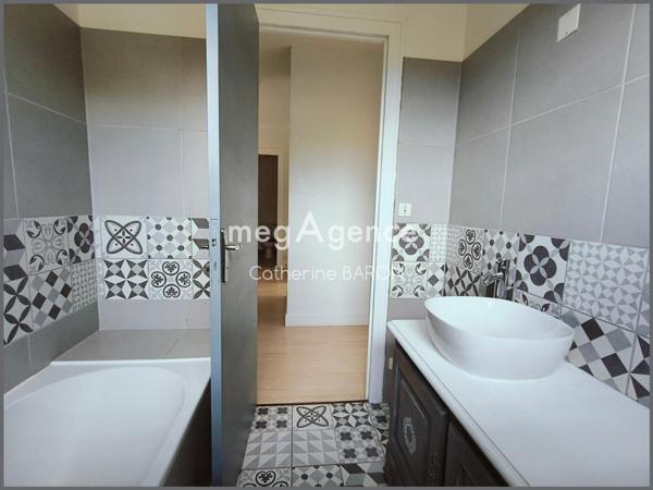 Maison à COGNAC, 16100 - 5 pièces 151m²
