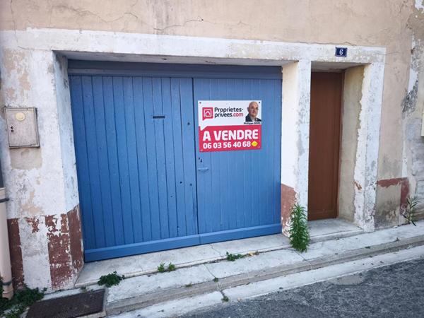 MONTEUX ? MAISON DE VILLE ENTIÈREMENT RÉNOVÉE AVEC COUR PRIVATIVE ET GARAGE