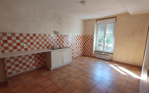 Appartement à louer    2 pièces •  Sisteron
