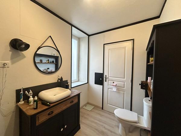Maison de ville de 7 pièces à vendre à Noyen sur Sarthe