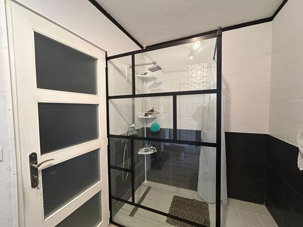 Maison de ville de 7 pièces à vendre à Noyen sur Sarthe