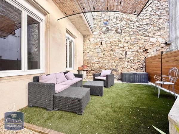 Appartement à louer 3 pièces 65.08m² Nîmes (30900)