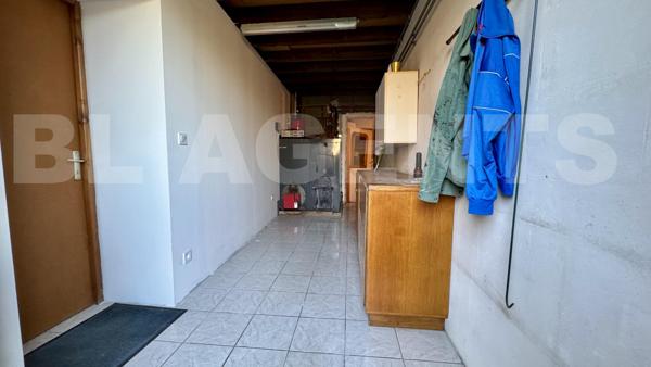 maison/villa 7 pièce(s) 231 m2