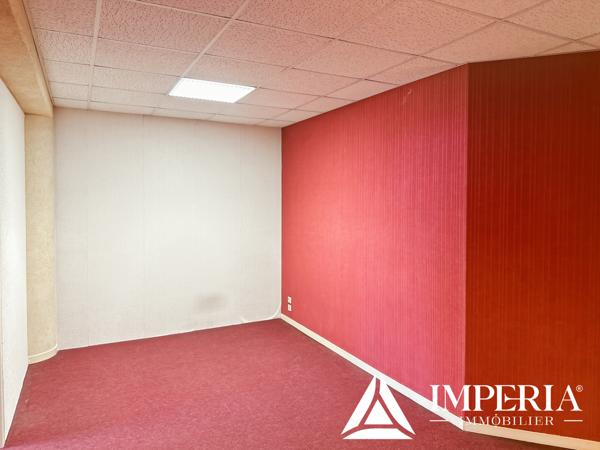 Saint-Pierre-des-Corps (37700) BUREAUX GARE TGV