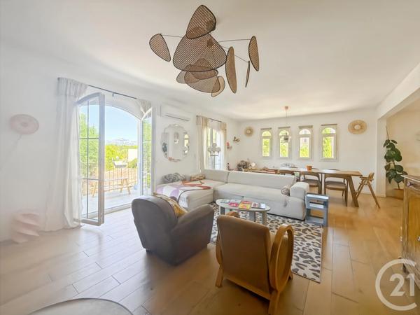Appartement T3 à vendre  3 pièces - 121,35 m 2   CALVI  - 202