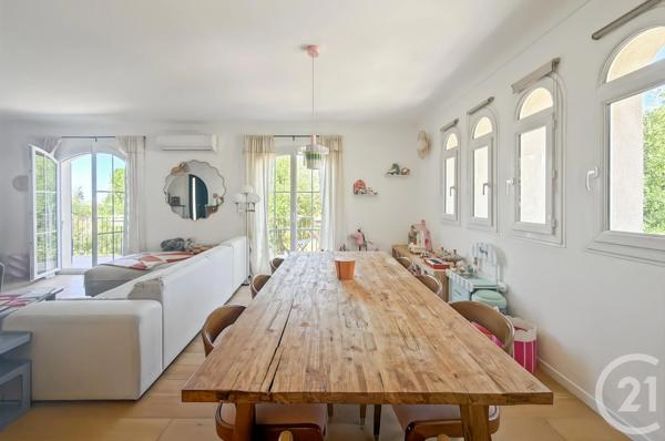 Appartement T3 à vendre  3 pièces - 121,35 m 2   CALVI  - 202